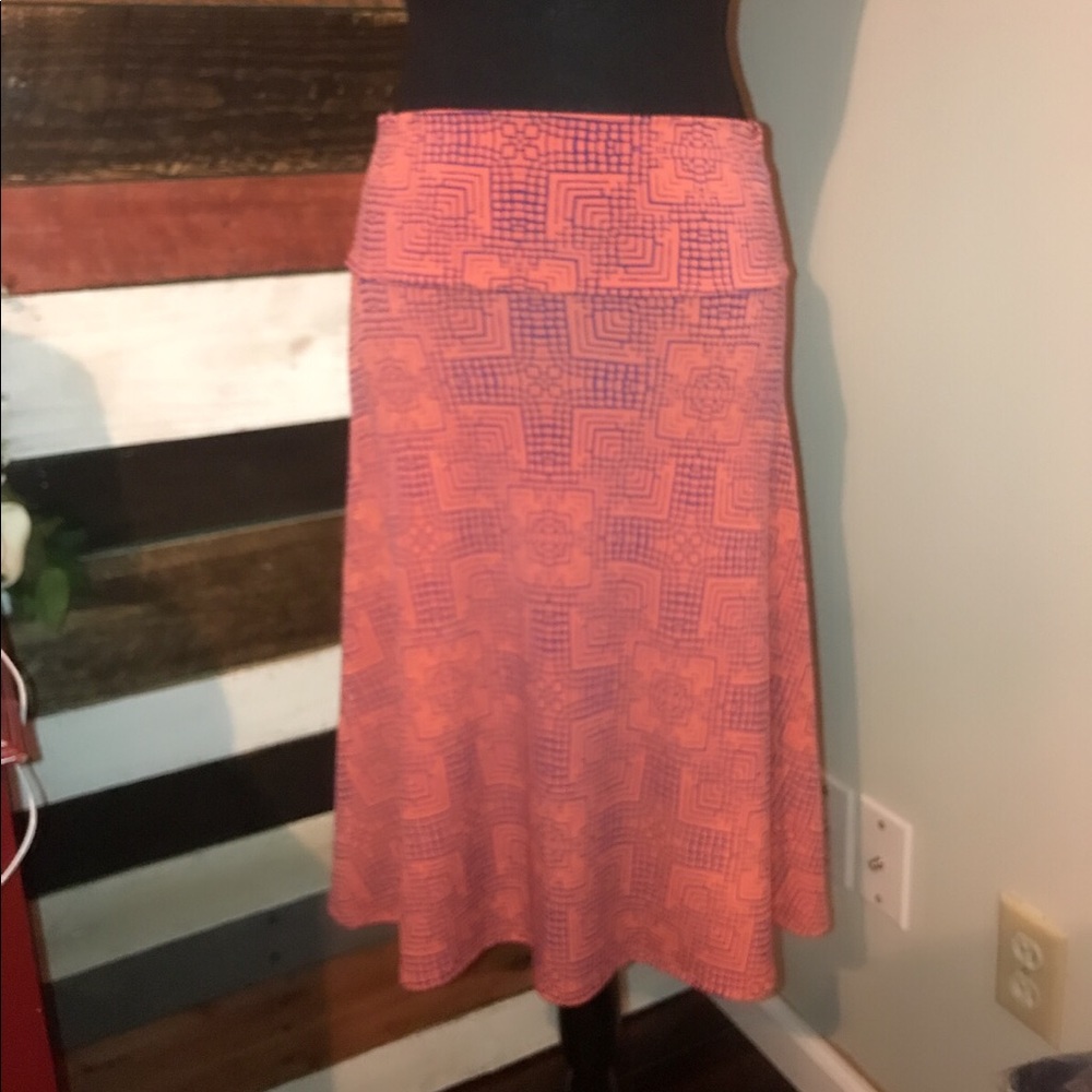 Buy 2 get 1 ♥️ new sizes ♥️ NWOT LuLaRoe Azure 😍